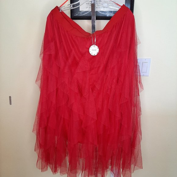 NWT!!! ODDY 2-way Styling RED Tulle Skirt/Strapless Dress - Picture 5 of 11